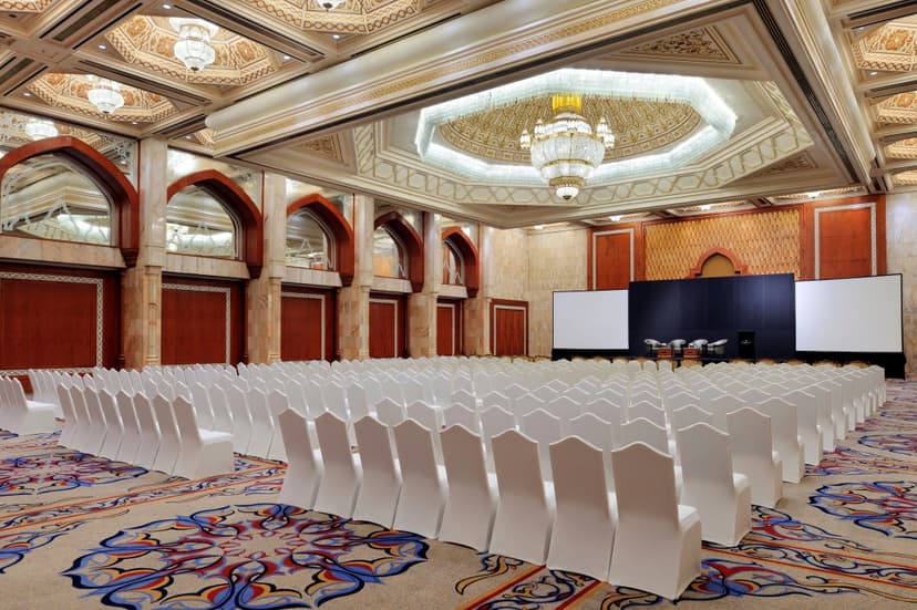 Отель InterContinental Abu Dhabi by IHG