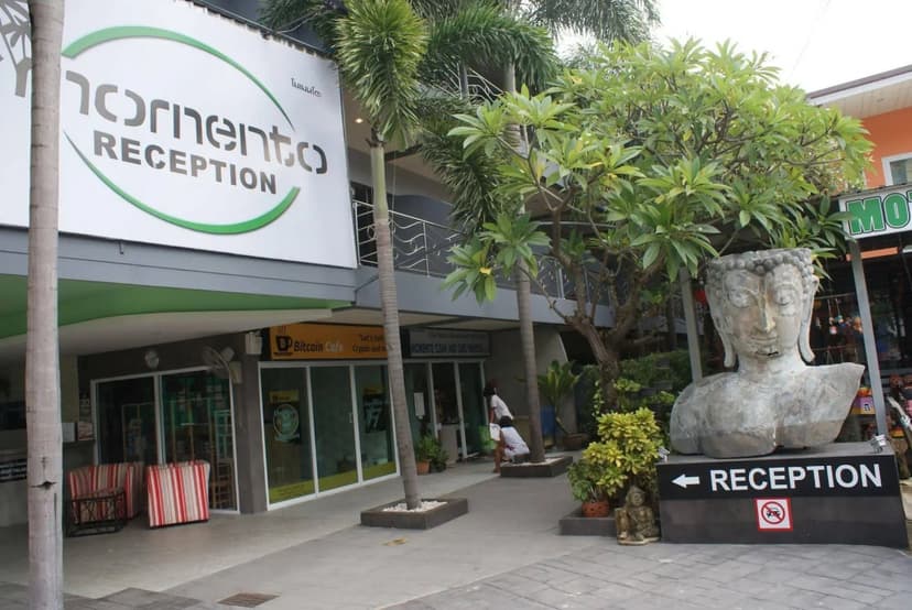 Momento Resort