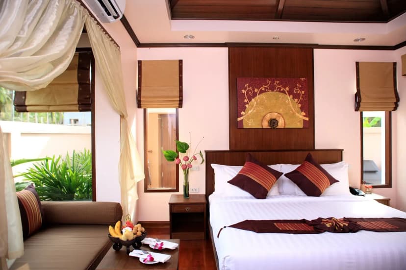 Kanok Buri Resort