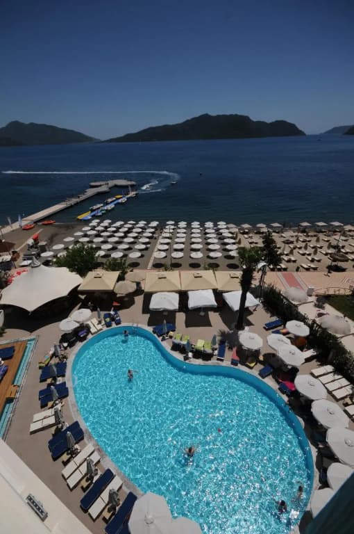 Sunrise Hotel