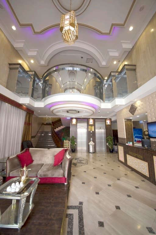 Mariana Hotel