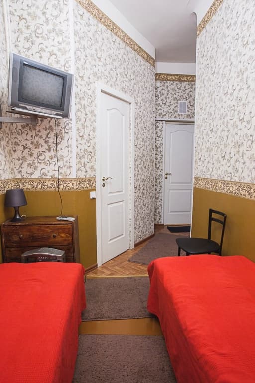Меблированные комнаты Old Flat на Восстания