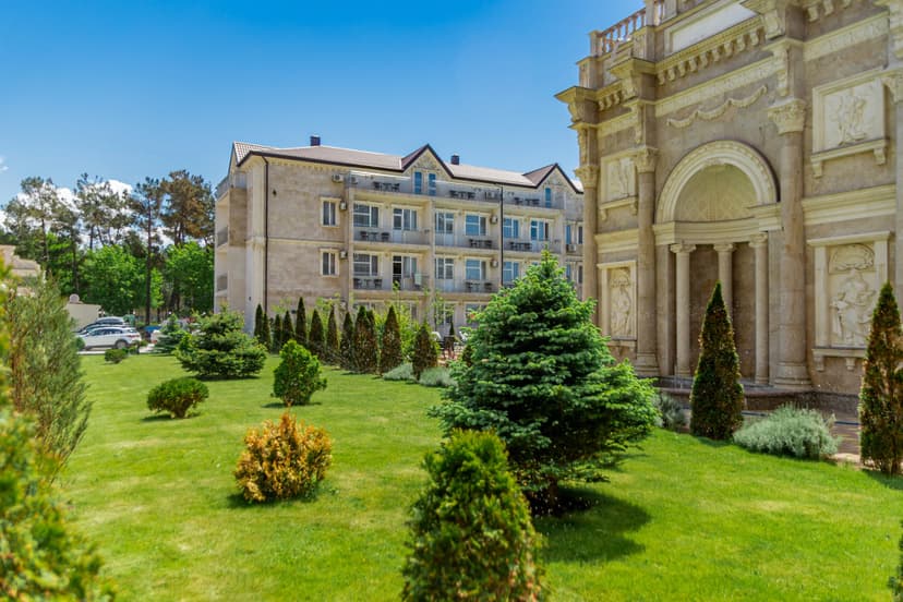Отель Avdallini Golden Bay