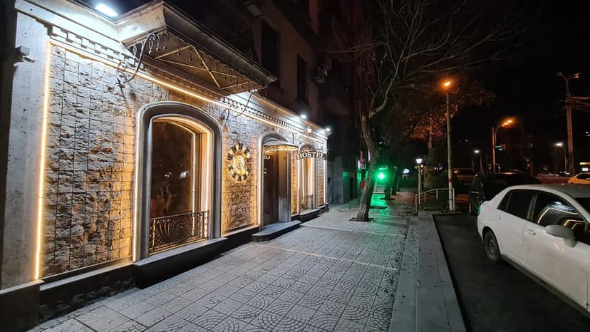 Мини-отель Hotel в самом центре